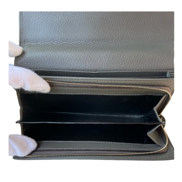 GUCCI HORSEBIT WALLET EUC. - Picture 3 of 9